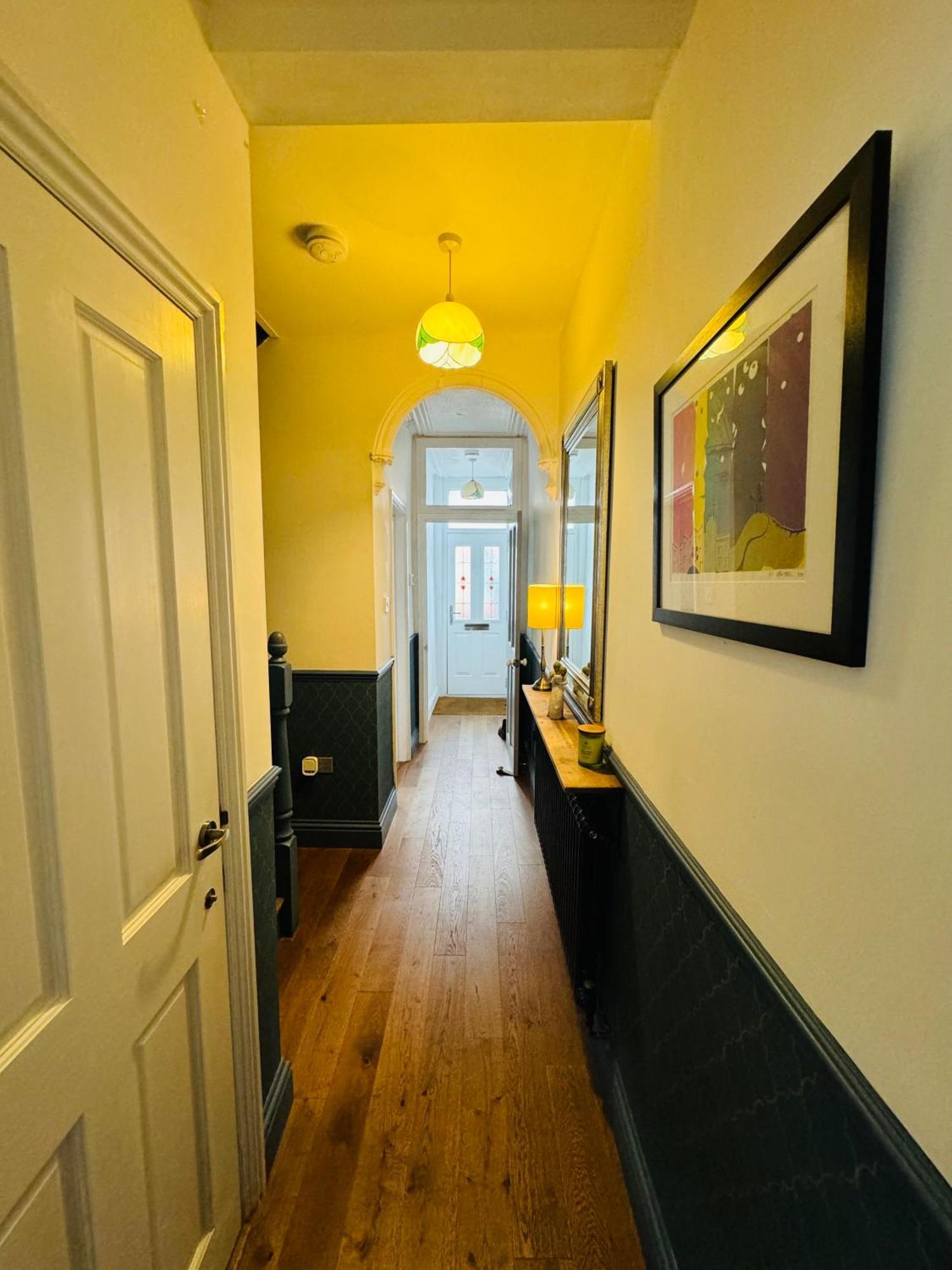 Affittacamere Totterdown'S Modern & Vintage Inspired Home *