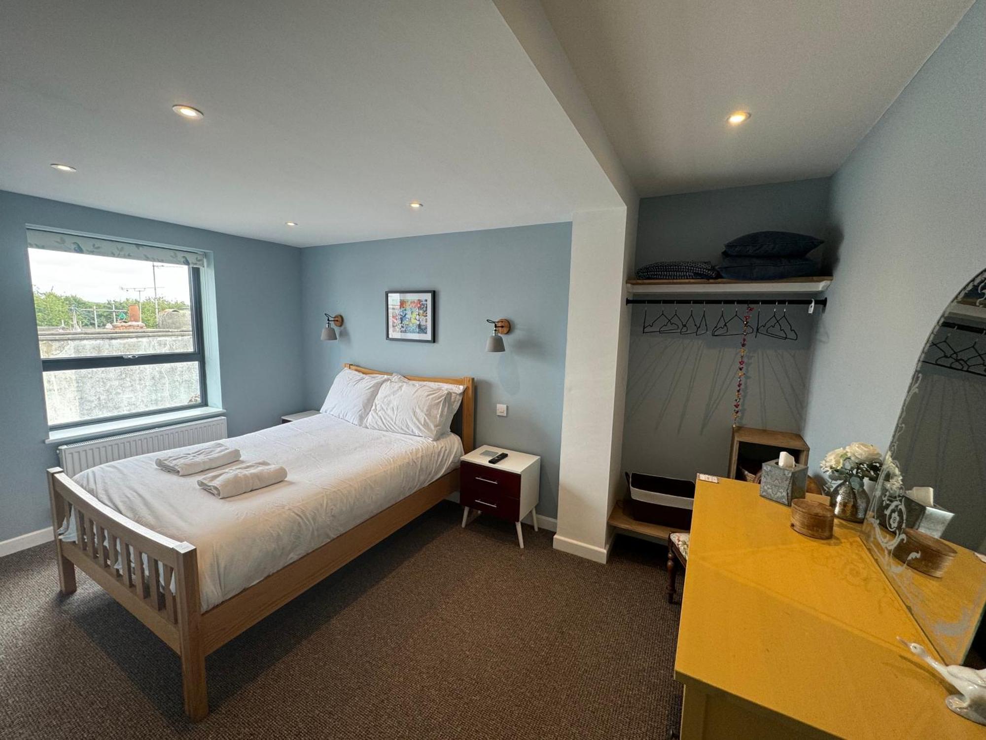 Affittacamere Totterdown'S Modern & Vintage Inspired Home
